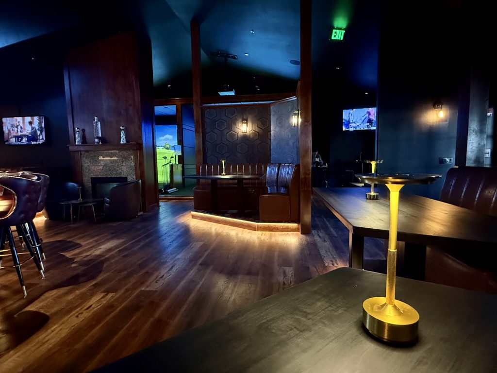 Golf Lounge in Zephyr Cove NV